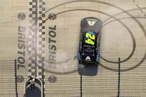 Race Winner William Byron, Axalta Chevrolet