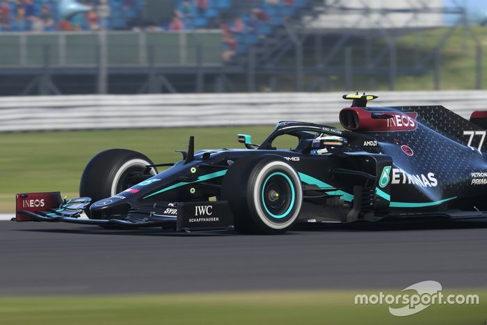 Mercedes F1 eSports car in Black livery