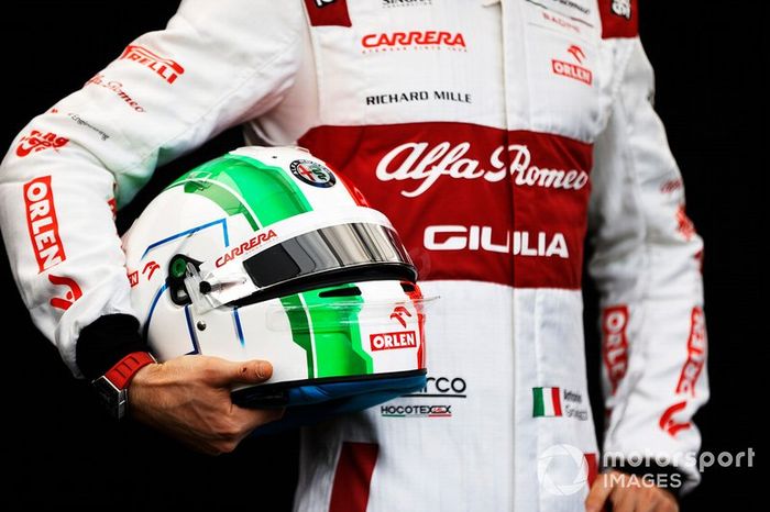 Antonio Giovinazzi: 3% de los votos