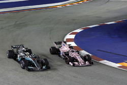 Lewis Hamilton, Mercedes AMG F1 F1 W08 Sergio Perez, Sahara Force India VJM10
