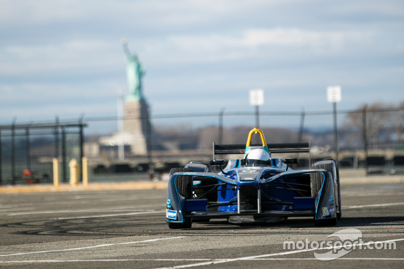 Victor Cruz im SPARK Renault SRT_01E