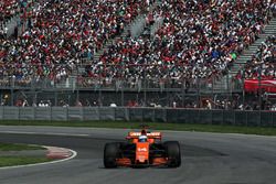 Fernando Alonso, McLaren MCL32