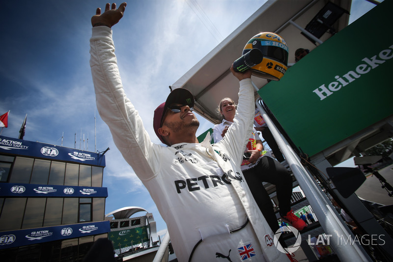 Y al fin en Canadá llegó a ese número, con Schumacher en el horizonte