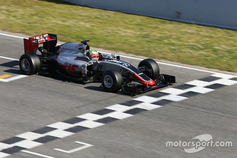 Esteban Gutierrez, Haas F1 Team VF-16