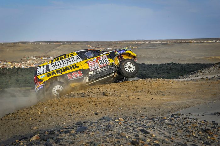 #315 Renault: Carlos Sousa, Pascal Maimon