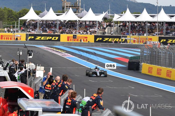 Ganador de la carrera Lewis Hamilton, Mercedes AMG F1 W09