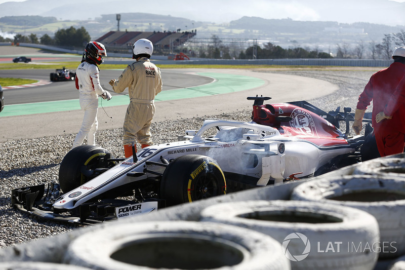 Choque de Charles Leclerc, Alfa Romeo Sauber C37