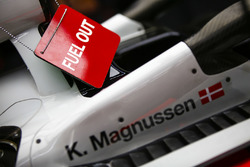 A Fuel Out sign on the Kevin Magnussen Haas F1 Team VF-18 Ferrari