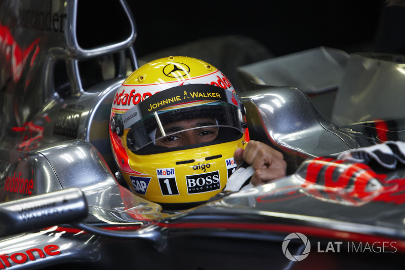 Lewis Hamilton, McLaren MP4-23