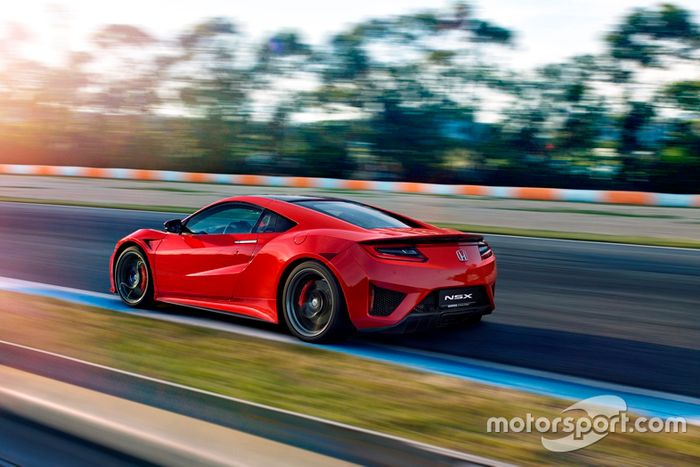 Presentación Honda NXS con Fernando Alonso