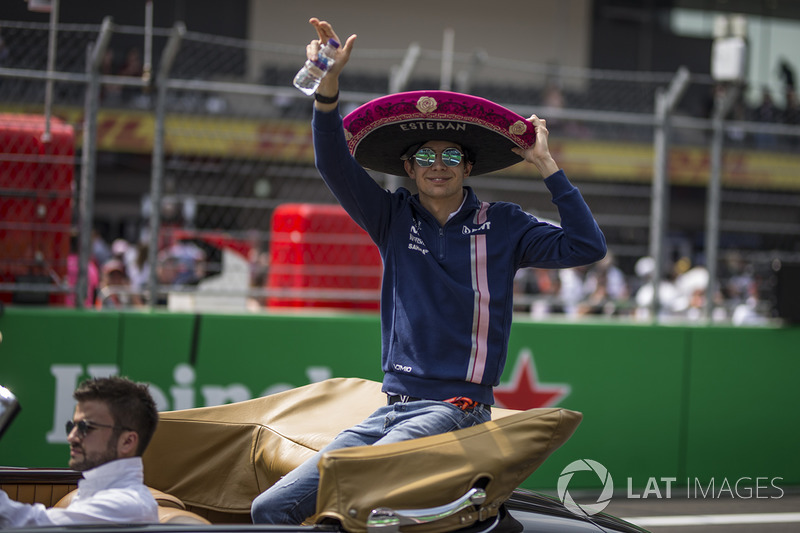 Esteban Ocon, Sahara Force India on the drivers parade