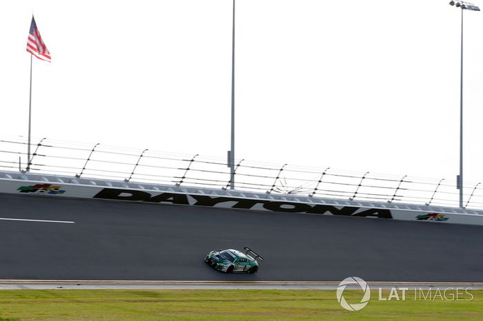 #29 Montaplast by Land-Motorsport Audi R8 LMS GT3: Sheldon van der Linde, Kelvin van der Linde, Christopher Mies, Jeffrey Schmidt