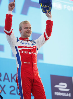 Felix Rosenqvist, Mahindra Racing, sul podio