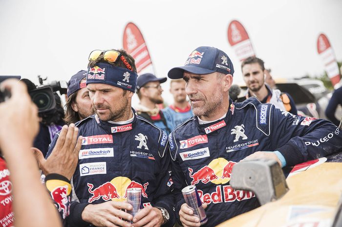 Stéphane Peterhansel y Cyril Despres