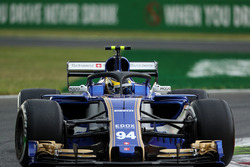 Pascal Wehrlein, Sauber C36, mit Halo