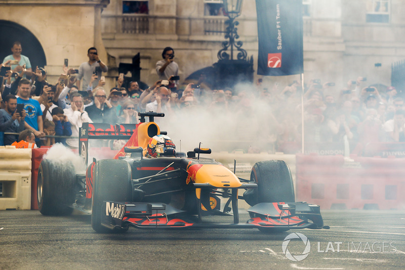 Daniel Ricciardo, Red Bull Racing