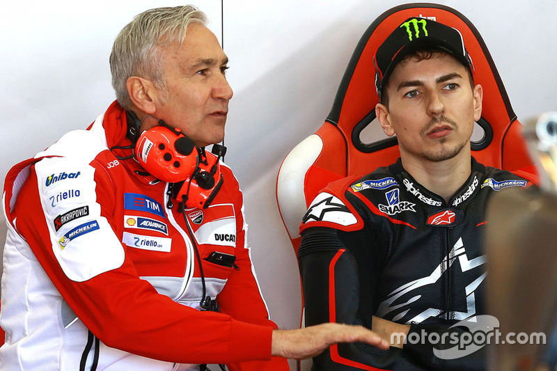 Davide Tardozzi, Ducati Team, Teamchef; Jorge Lorenzo, Ducati Team