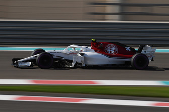 Antonio Giovinazzi, Sauber C37