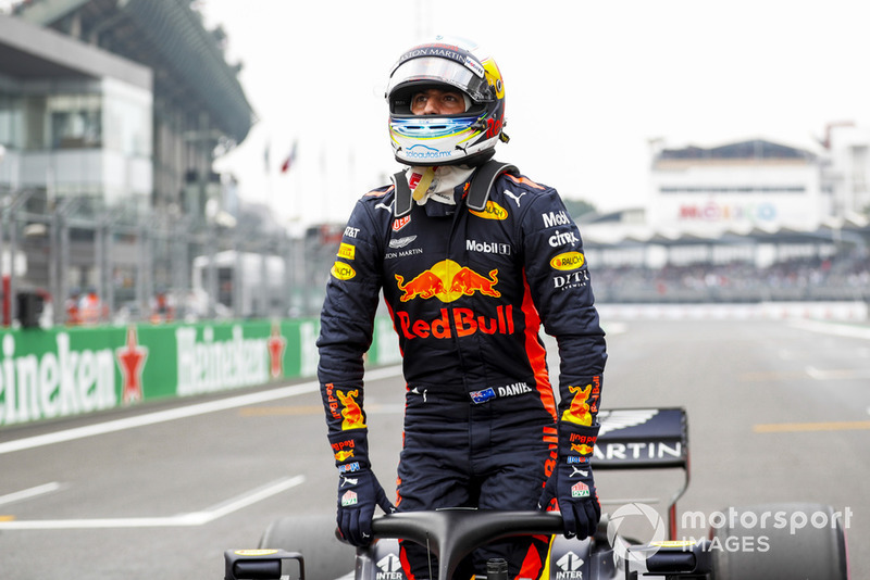 Ganador de la pole Daniel Ricciardo, Red Bull Racing