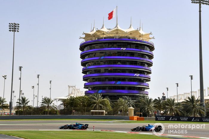 Marcus Armstrong, Dams y Guanyu Zhou, Uni-Virtuosi Racing 