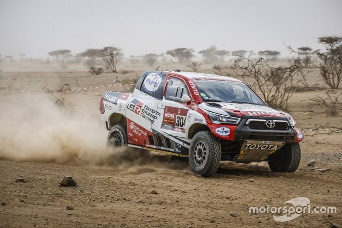 #304 Toyota Gazoo Racing: Giniel De Villiers, Alex Haro