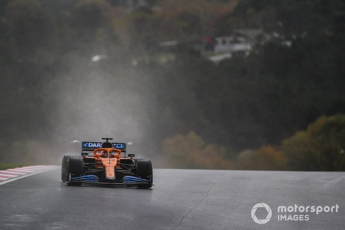 Carlos Sainz Jr., McLaren MCL35