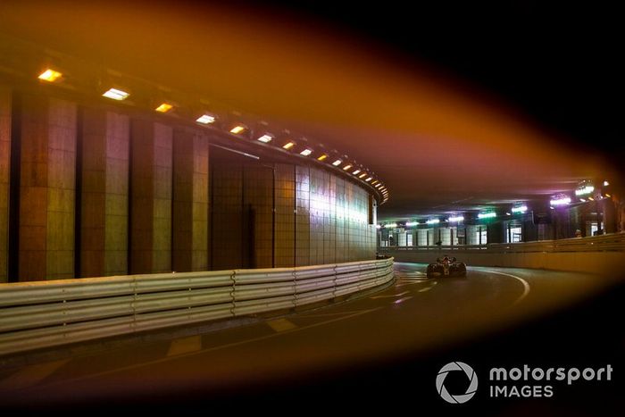 Lewis Hamilton, Mercedes AMG F1 W10