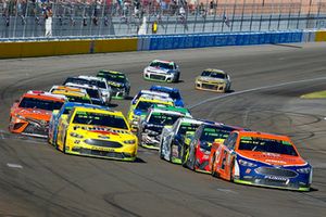 Brad Keselowski, Team Penske, Ford Fusion Autotrader and Martin Truex Jr., Furniture Row Racing, Toyota Camry 5-hour ENERGY