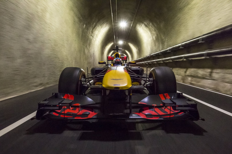 Daniel Ricciardo, Red Bull Racing RB7, in San Francisco