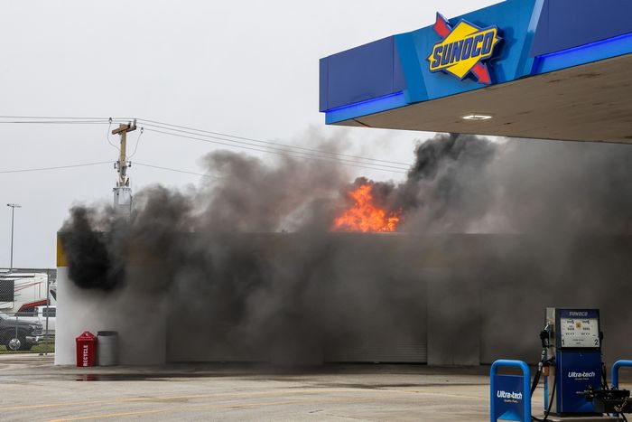 Incendio en la zona de garajes de Daytona