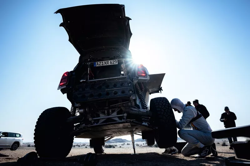 #222 X-Raid Mini JCW Team Mini : Guillaume De Mevius