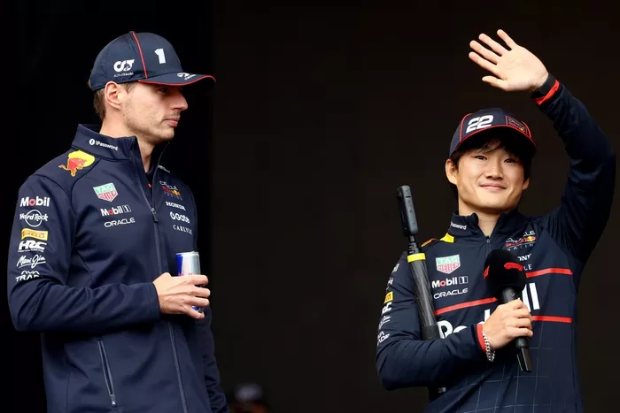 Max Verstappen, Red Bull Racing, Yuki Tsunoda, Red Bull Racing Team