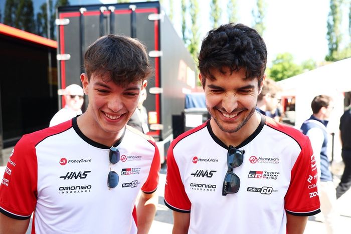 Esteban Ocon, Haas F1 Team, Oliver Bearman, Haas F1 Team