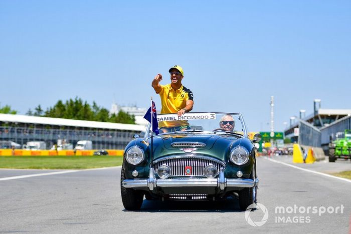 Daniel Ricciardo, Renault F1 Team, en el desfile de pilotos