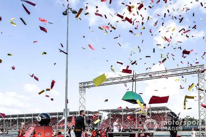 Campeón del mundo Marc Márquez, Repsol Honda Team celebra