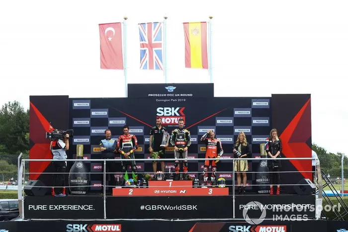 Toprak Razgatlioglu, Turkish Puccetti Racing, Jonathan Rea, Kawasaki Racing Team, Alvaro Bautista, Aruba.it Racing-Ducati Team