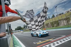 Gara 2 della Porsche CCI a Vallelunga