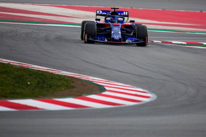 Alexander Albon, Scuderia Toro Rosso STR14 