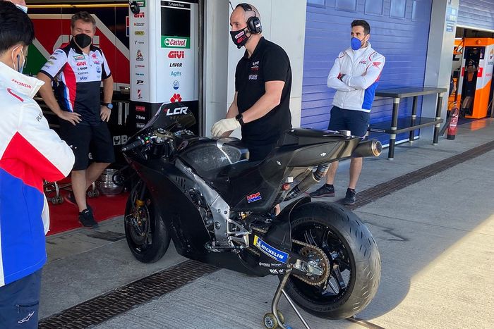 Honda RC213V 2022 of Alex Marquez, Team LCR Honda
