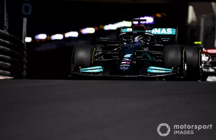Lewis Hamilton, Mercedes W12