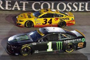 Kurt Busch, Chip Ganassi Racing, Chevrolet Camaro Monster Energy, Michael McDowell, Front Row Motorsports, Ford Mustang Love's Travel Stops