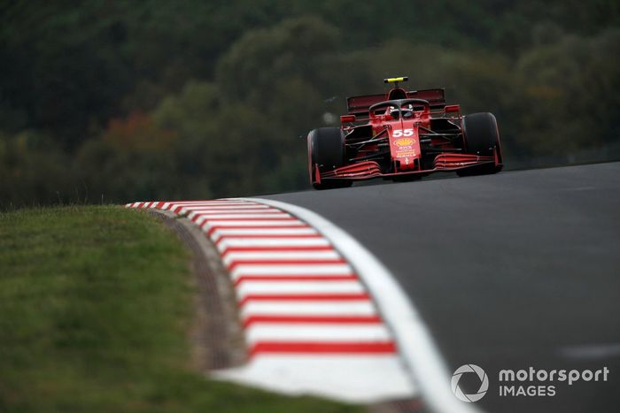 Carlos Sainz Jr., Ferrari SF21