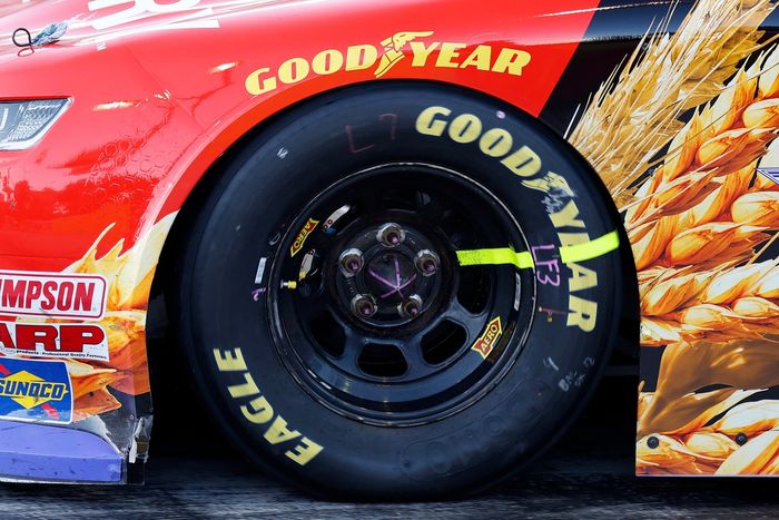 Justin Allgaier, JR Motorsports Chevrolet