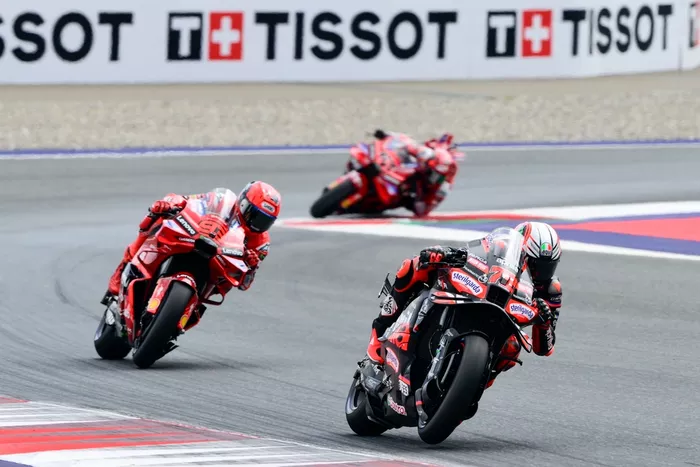 Marco Bezzecchi, Aprilia Racing