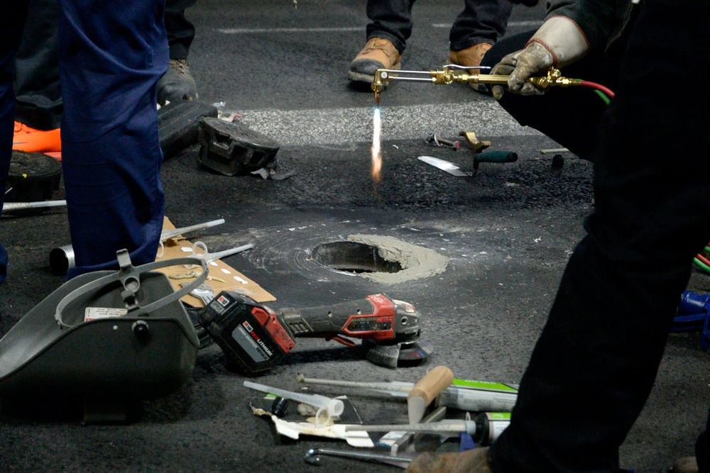 The broken water valve covers triggered a nightmare start to the Las Vegas GP track action