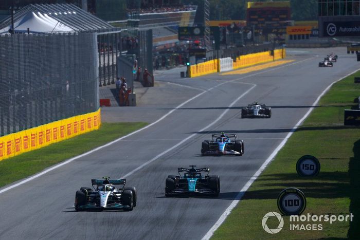 Lewis Hamilton, Mercedes W13, Lance Stroll, Aston Martin AMR22, Esteban Ocon, Alpine A522, Yuki Tsunoda, AlphaTauri AT03