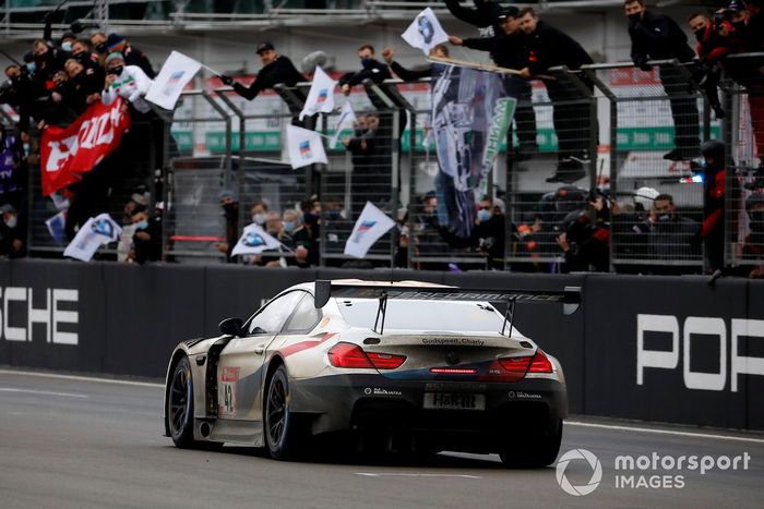 #42 BMW Team Schnitzer BMW M6 GT3: Augusto Farfus, Jens Klingmann, Martin Tomczyk, Sheldon van der Linde