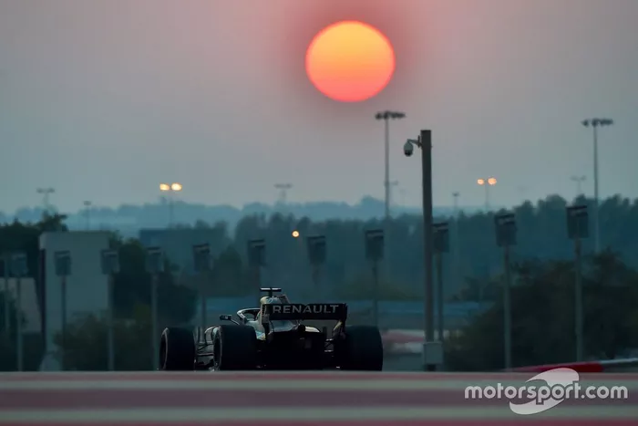 Fernando Alonso, Renault F1 Team R.S.18
