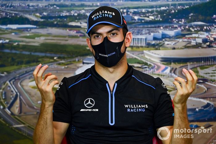 Nicholas Latifi, Williams Racing, en la conferencia de prensa