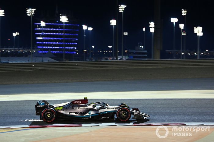 Lewis Hamilton, Mercedes W13